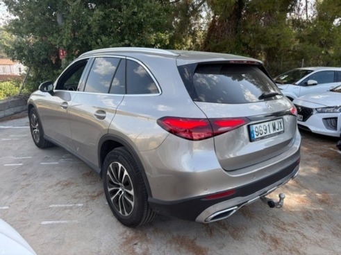 40543ad341c7ad9b85737cf1254c2d0f-4330 Mercedes Glc 220 D 4matic - 6