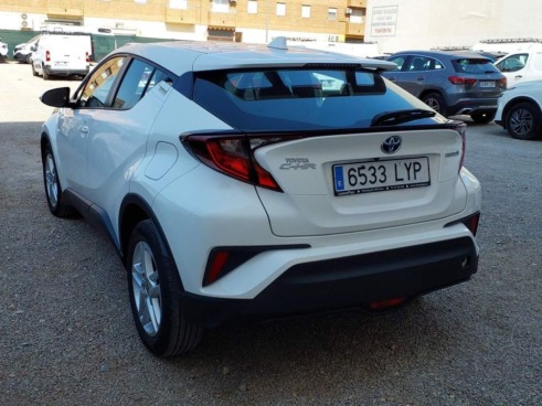 40543ad341c7ad9b85737cf1254c2d0f-4410 Toyota C-hr 1.8 125h Active - 2