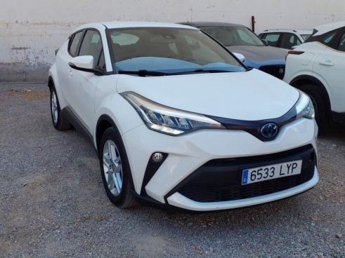 40543ad341c7ad9b85737cf1254c2d0f-4412 Toyota C-hr 1.8 125h Active - 4