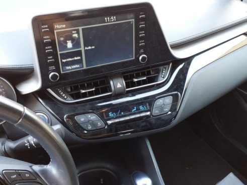 40543ad341c7ad9b85737cf1254c2d0f-4416 Toyota C-hr 1.8 125h Active - 8