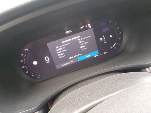 40543ad341c7ad9b85737cf1254c2d0f-4456 Volvo V60 2.0 B4 (d) Core Auto - 8