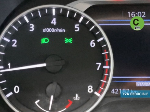 40543ad341c7ad9b85737cf1254c2d0f-4642 Nissan Juke DIG-T N-Design Black 84 kW (114 CV) - 14