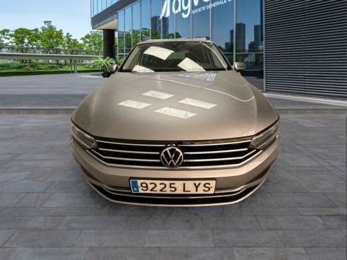 40543ad341c7ad9b85737cf1254c2d0f-3351 Volkswagen Passat Variant Executive 2.0 Tdi 110kw (150cv) - 2