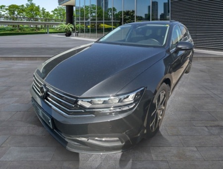 40543ad341c7ad9b85737cf1254c2d0f-3712 Volkswagen Passat Variant Executive 2.0 TDI 110kW (150CV)