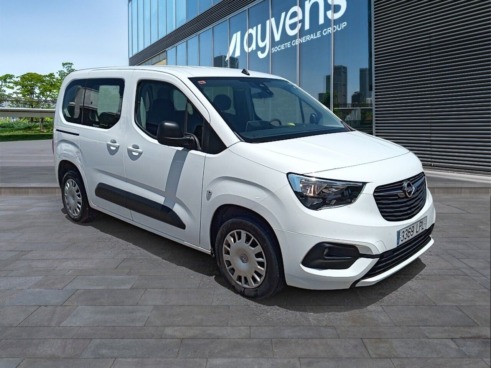 40543ad341c7ad9b85737cf1254c2d0f-3829 Opel Combo 1.5 Td 75kw (100cv) S/s Edition Plus L - 3