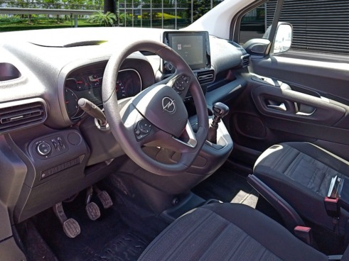 40543ad341c7ad9b85737cf1254c2d0f-3835 Opel Combo 1.5 Td 75kw (100cv) S/s Edition Plus L - 7