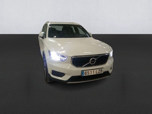 40543ad341c7ad9b85737cf1254c2d0f-5535 Volvo Xc40 1.5 T2 Momentum Pro Auto - 3