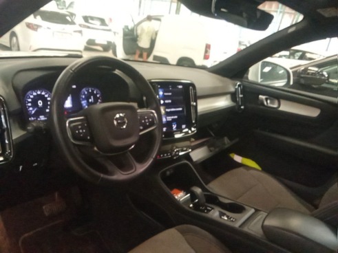 40543ad341c7ad9b85737cf1254c2d0f-5539 Volvo Xc40 1.5 T2 Momentum Pro Auto - 7