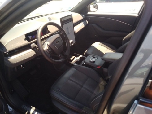 40543ad341c7ad9b85737cf1254c2d0f-4934 Ford Mustang Mach-e Awd 358kw Batería 98.8kwh Gt - 7