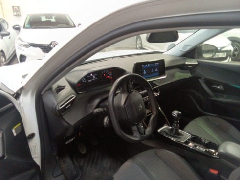 40543ad341c7ad9b85737cf1254c2d0f-5124 Peugeot 2008 Allure Bluehdi 81kw (110cv) - 7