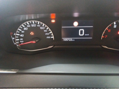 40543ad341c7ad9b85737cf1254c2d0f-5125 Peugeot 2008 Allure Bluehdi 81kw (110cv) - 8