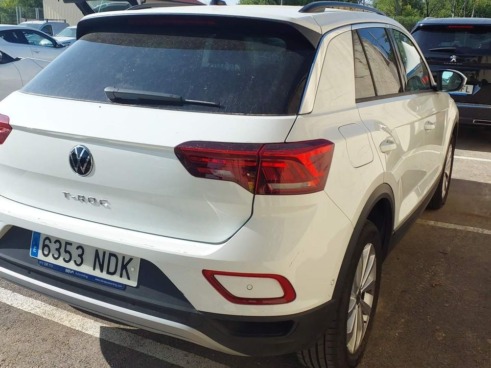 40543ad341c7ad9b85737cf1254c2d0f-5651 Volkswagen T-roc «más» 1.5 Tsi 110kw (150cv) Dsg - 3