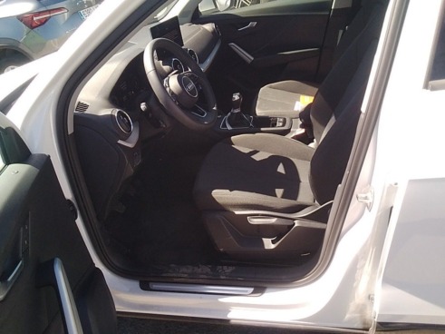40543ad341c7ad9b85737cf1254c2d0f-5727 Audi Q2 Advanced 30 Tfsi 85kw (116cv) - 7