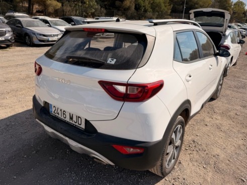 40543ad341c7ad9b85737cf1254c2d0f-3700 Kia Stonic 1.2 Dpi 62kw (84cv) Concept - 4