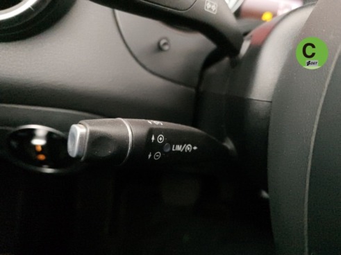 40543ad341c7ad9b85737cf1254c2d0f-569 Mercedes CLA 220 d 130 kW (177 CV) - 21
