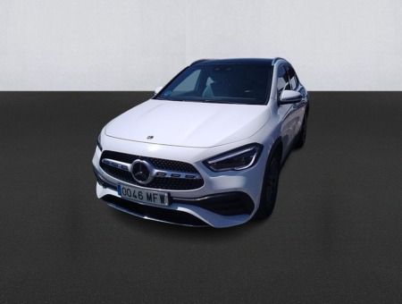 40543ad341c7ad9b85737cf1254c2d0f-4990 Mercedes GLA GLA 200 D