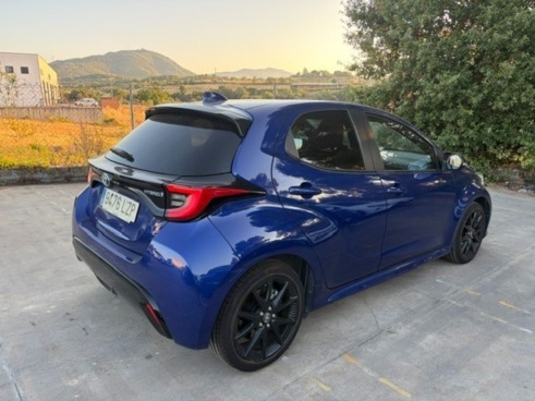 40543ad341c7ad9b85737cf1254c2d0f-7144 Toyota Yaris 1.5 120h Style - 4