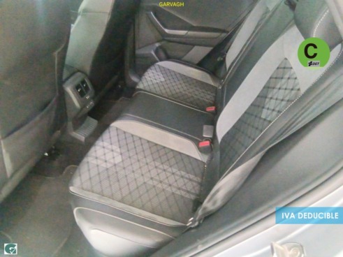 40543ad341c7ad9b85737cf1254c2d0f-5577 Volkswagen T-Roc R-Line 1.5 TSI 110 kW (150 CV) DSG - 8