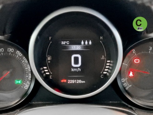 40543ad341c7ad9b85737cf1254c2d0f-5152 Fiat 500X 1.6 MultiJet Cross Plus 4×2 88 kW (120 CV) - 14