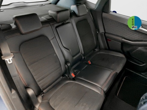 40543ad341c7ad9b85737cf1254c2d0f-5196 Ford Kuga 2.0 TDCI ST-LIne Limited Edition 4×2 110 kW (150 CV) - 7