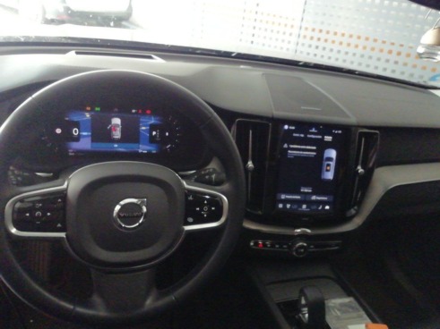 40543ad341c7ad9b85737cf1254c2d0f-7347 Volvo Xc60 2.0 B4 D Awd Ultimate Bright Auto - 7