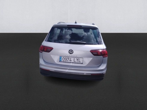 40543ad341c7ad9b85737cf1254c2d0f-6748 Volkswagen Tiguan Life 2.0 Tdi 90kw (122cv) - 5