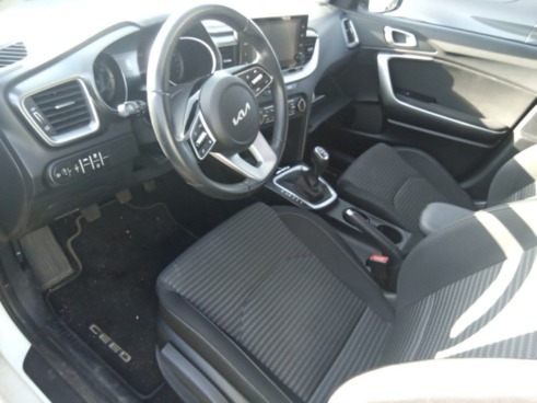 40543ad341c7ad9b85737cf1254c2d0f-6937 Kia Ceed 1.0 T-gdi 74kw (100cv) Drive - 7