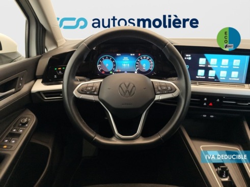 40543ad341c7ad9b85737cf1254c2d0f-7364 Volkswagen Golf Life 1.0 eTSI 81 kW (110 CV) DSG - 18