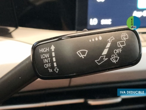 40543ad341c7ad9b85737cf1254c2d0f-7366 Volkswagen Golf Life 1.0 eTSI 81 kW (110 CV) DSG - 20