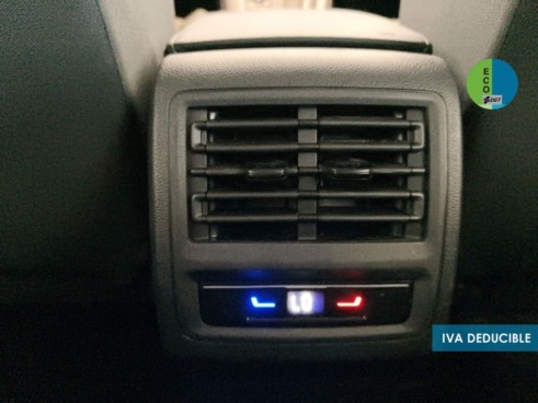 40543ad341c7ad9b85737cf1254c2d0f-7379 Volkswagen Golf Life 1.0 eTSI 81 kW (110 CV) DSG - 32