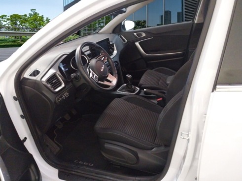 40543ad341c7ad9b85737cf1254c2d0f-72 Kia Ceed 1.0 T-gdi 74kw (100cv) Drive - 7
