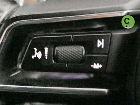 40543ad341c7ad9b85737cf1254c2d0f-1369 Porsche Macan 195 kW (265 CV) - 22