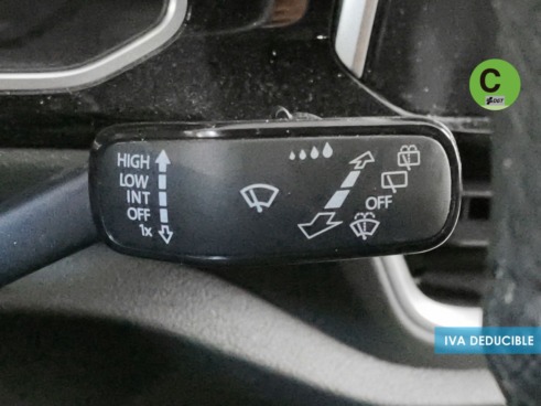 40543ad341c7ad9b85737cf1254c2d0f-1870 Volkswagen T-Roc R-Line 2.0 TDI 110 kW (150 CV) DSG - 24