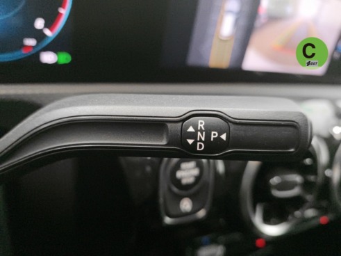 40543ad341c7ad9b85737cf1254c2d0f-5517 Mercedes CLA 200 d 110 kW (150 CV) - 24
