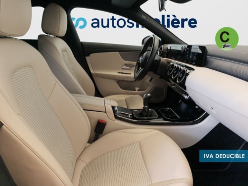 40543ad341c7ad9b85737cf1254c2d0f-89 Mercedes CLA 200 120 kW (163 CV) - 6