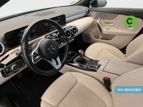 40543ad341c7ad9b85737cf1254c2d0f-106 Mercedes CLA 200 120 kW (163 CV) - 16