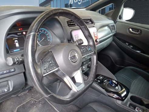 40543ad341c7ad9b85737cf1254c2d0f-598 Nissan Leaf 62kwh E+ N-connecta - 7