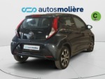 40543ad341c7ad9b85737cf1254c2d0f-2598 Toyota Aygo 1.0 70 x-cite 53 kW (72 CV) - 4