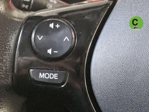 40543ad341c7ad9b85737cf1254c2d0f-2987 Toyota Aygo 1.0 70 x-cite 53 kW (72 CV) - 20