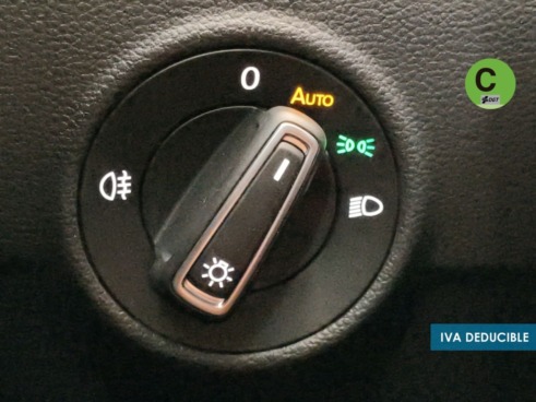 40543ad341c7ad9b85737cf1254c2d0f-3275 Volkswagen T-Roc R-Line 1.5 TSI 110 kW (150 CV) DSG - 26