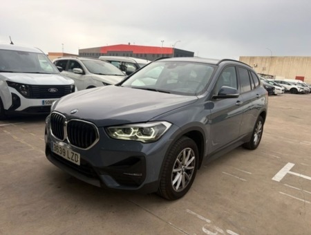 40543ad341c7ad9b85737cf1254c2d0f-1000 BMW X1 sDrive18dA Corporate