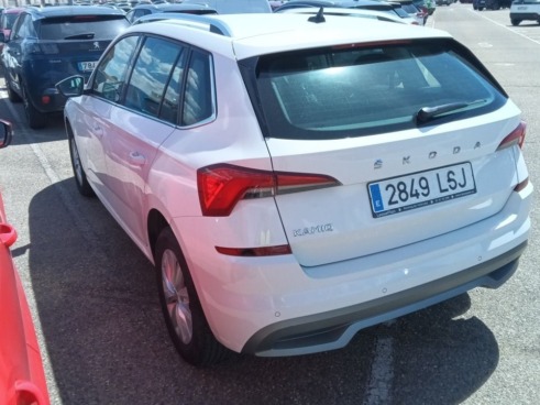 40543ad341c7ad9b85737cf1254c2d0f-1189 Skoda Kamiq 1.0 Tsi 81kw (110cv) Dsg Ambition - 6