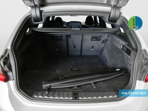 40543ad341c7ad9b85737cf1254c2d0f-371 BMW Serie 3 320d Touring 140 kW (190 CV) - 12