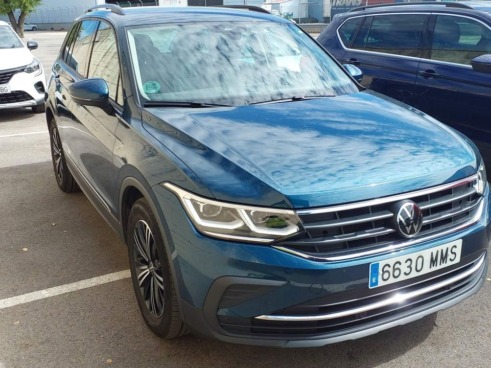 40543ad341c7ad9b85737cf1254c2d0f-2096 Volkswagen Tiguan Life 2.0 Tdi 110kw (150cv) - 4