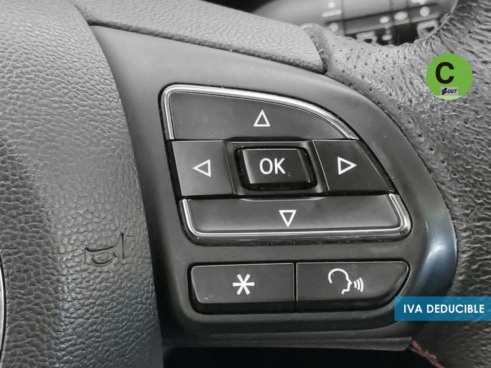 40543ad341c7ad9b85737cf1254c2d0f-4542 MG ZS 1.0T Luxury 82 kW (111 CV) - 22