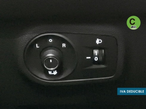 40543ad341c7ad9b85737cf1254c2d0f-4547 MG ZS 1.0T Luxury 82 kW (111 CV) - 27