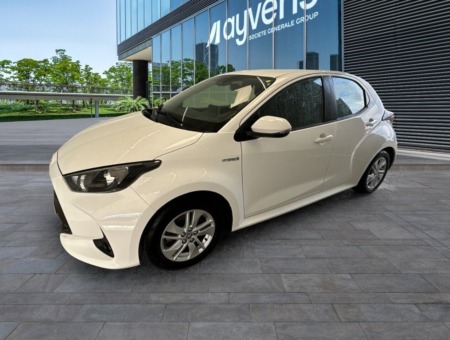 40543ad341c7ad9b85737cf1254c2d0f-2302 Toyota Yaris 1.5 120H Business Plus