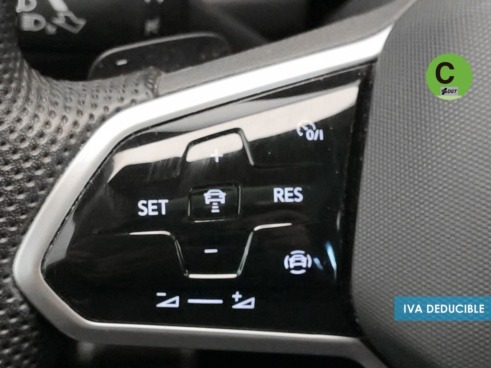 40543ad341c7ad9b85737cf1254c2d0f-2566 Volkswagen T-Roc R-Line 1.5 TSI 110 kW (150 CV) DSG - 21