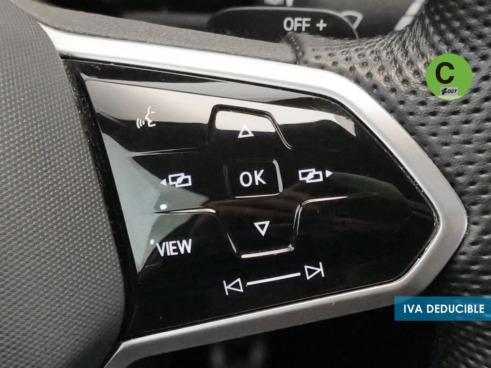 40543ad341c7ad9b85737cf1254c2d0f-2567 Volkswagen T-Roc R-Line 1.5 TSI 110 kW (150 CV) DSG - 22