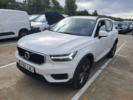 40543ad341c7ad9b85737cf1254c2d0f-2601 Volvo XC40 1.5 T2 Momentum Core Auto